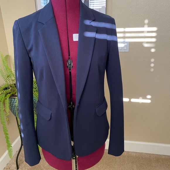 Blue blazer - Picture 1 of 4